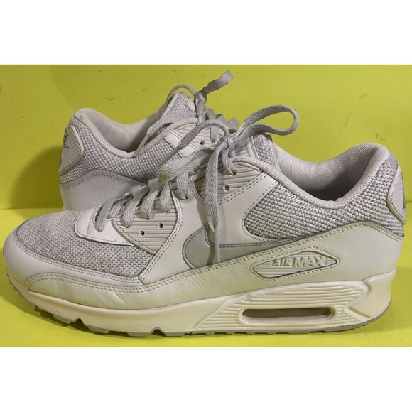 Nike Air Max 90 Essential 537384-134 Triple White Running Gym Size 11.5 - Picture 4 of 8